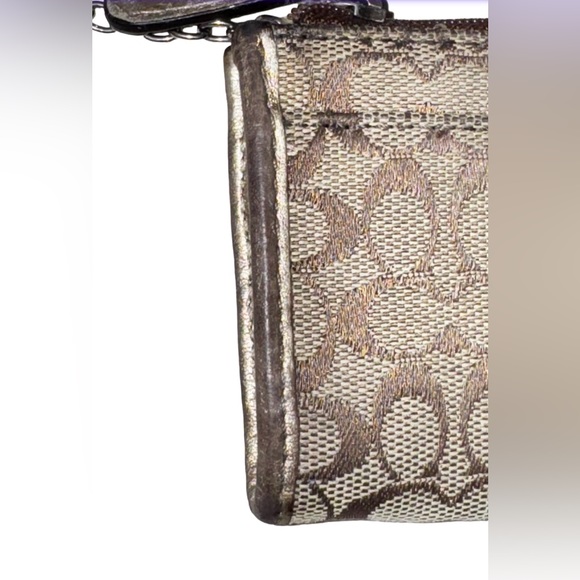 Coach brown logo keychain ID CASE KEYS - Picture 8 of 14